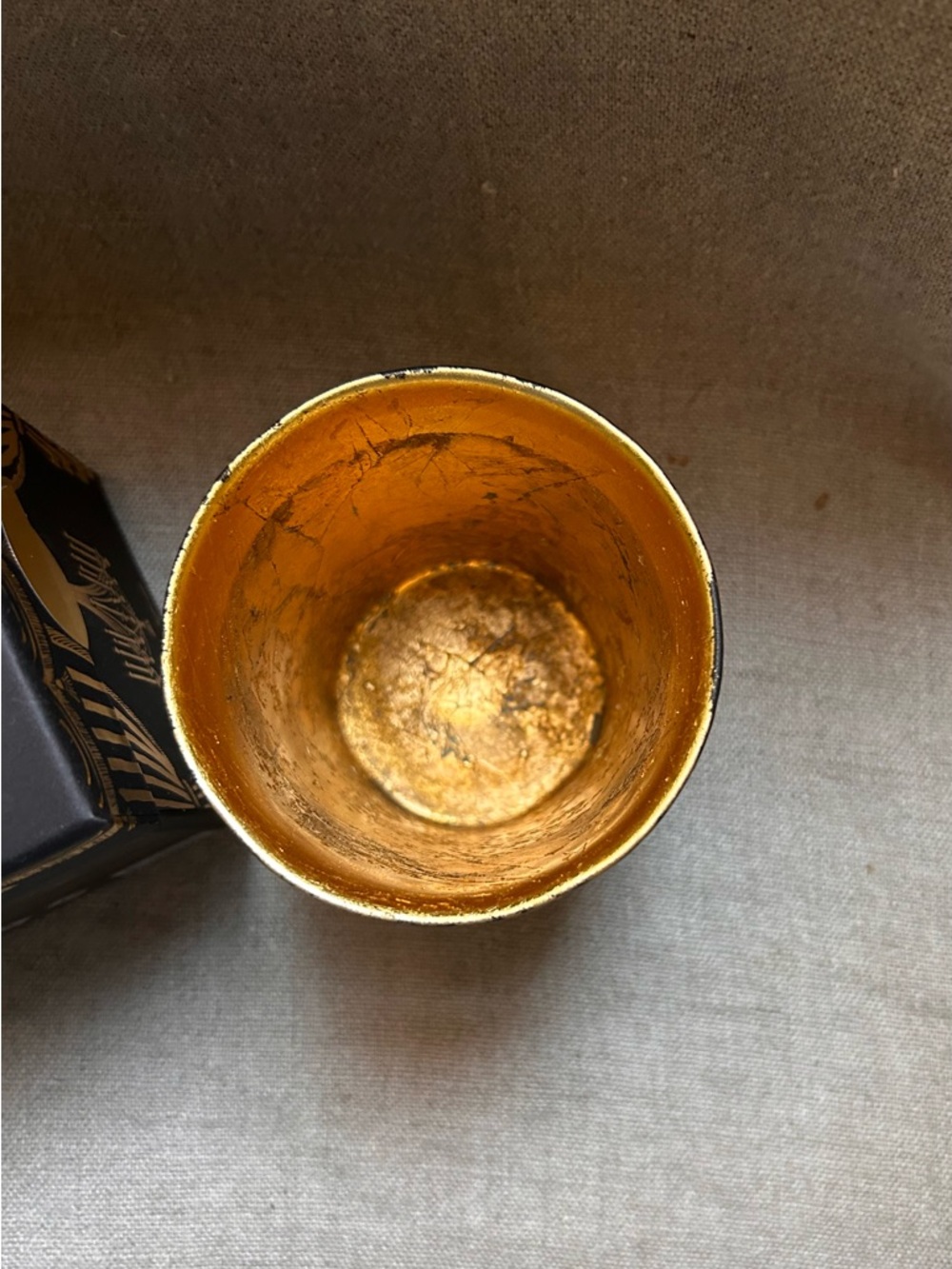 Trudon empty limited edition Arosa luxury French candle vessel. - Picture 4 of 6